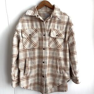 Cozy Plaid Shirt Jacket in Cream and Brown